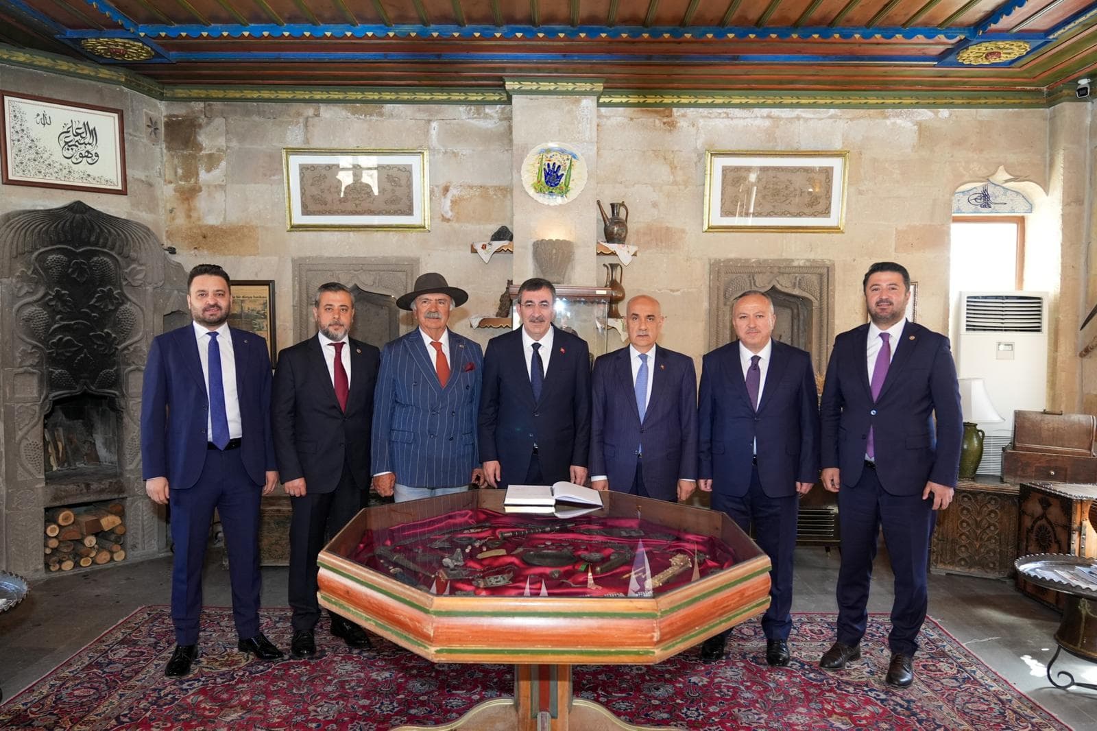 KAPYAD, IGIS ZIRVESI ÖNCESI CUMHURBAŞKANI YARDIMCISI CEVDET YILMAZ ILE KAPADOKYA İSTIŞARE TOPLANTISI