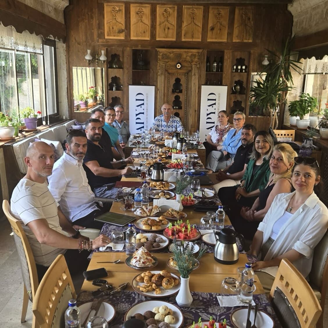 KAPYAD, İSTİŞARE TOPLANTILARI DEVAM EDİYOR: FRESCO CAVE SUITES EV SAHİPLİĞİNDE VERİMLİ GÖRÜŞME - Gallery 1